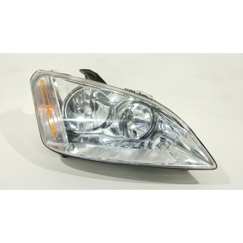 Recambio de faro derecho para ford focus c-max (cap) 1.6 tdci cat referencia OEM IAM 3M5113005AH  