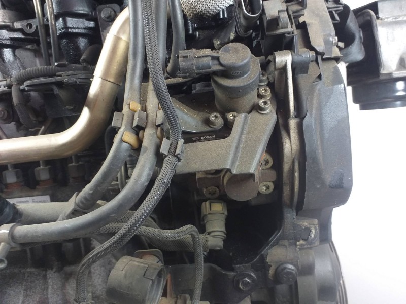 Recambio de bomba inyeccion para peugeot partner kasten confort l2 referencia OEM IAM 9683703780 0445010102 