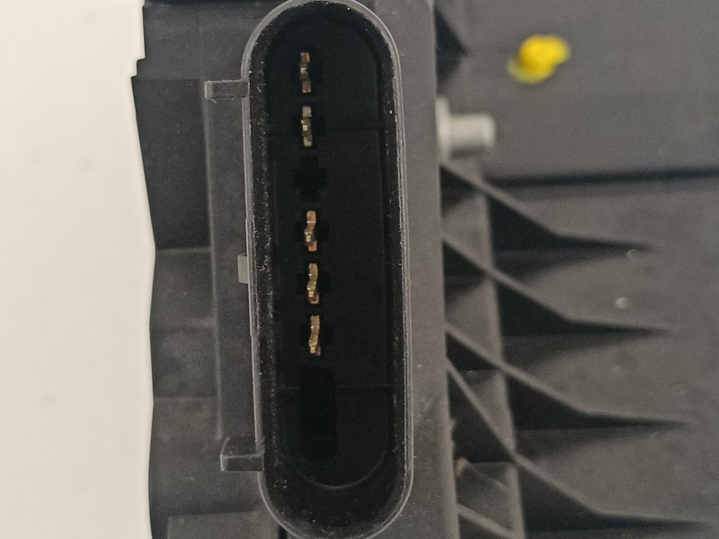 Recambio de cerradura puerta delantera izquierda para ford focus lim. titanium referencia OEM IAM BM5AA21813AH  