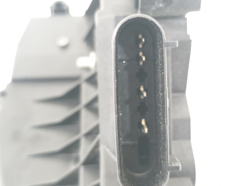 Recambio de cerradura puerta delantera derecha para ford focus lim. titanium referencia OEM IAM BM5AA21812BH  