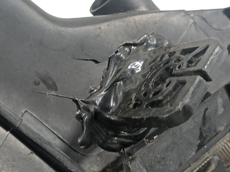 Recambio de faro izquierdo para ssangyong kyron 200 xdi limited referencia OEM IAM 8310309101  