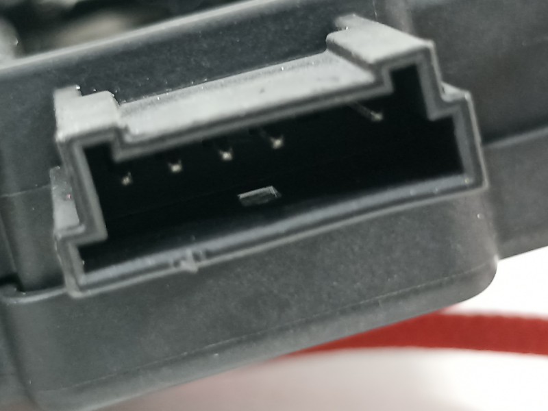 Recambio de cerradura maletero / porton para alfa romeo stelvio (630) quadrifoglio 4wd referencia OEM IAM 50560400  