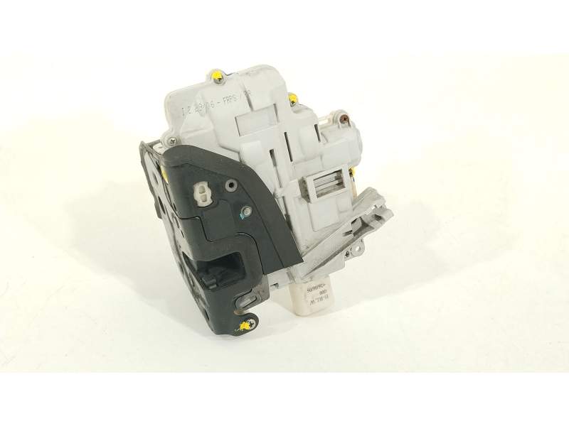 CERRADURA PUERTA DELANTERA IZQUIERDA 4F2837015 