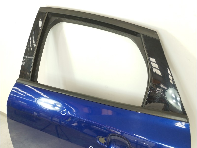Recambio de puerta trasera izquierda para ford focus lim. titanium referencia OEM IAM BM5  