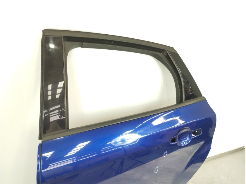 Recambio de puerta trasera izquierda para ford focus lim. titanium referencia OEM IAM BM5  