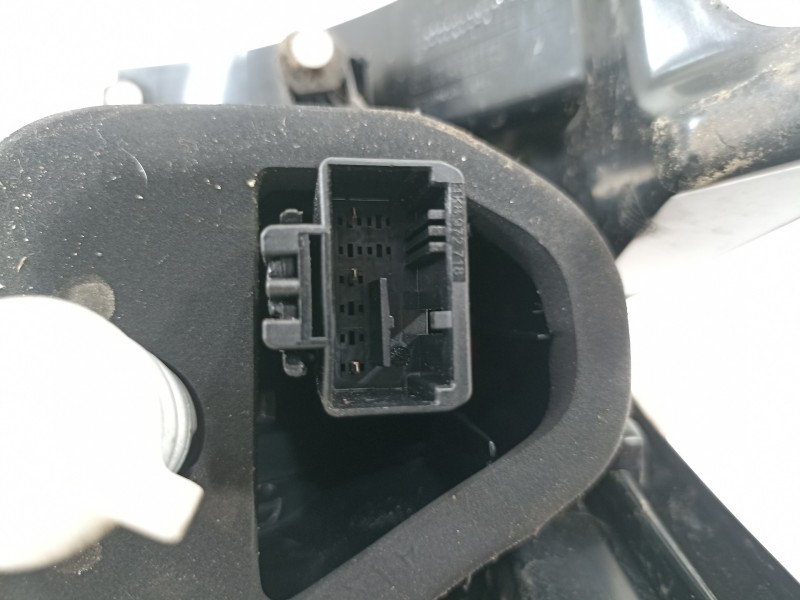 Recambio de piloto trasero izquierdo para volkswagen t-roc advance referencia OEM IAM 2GA945095  