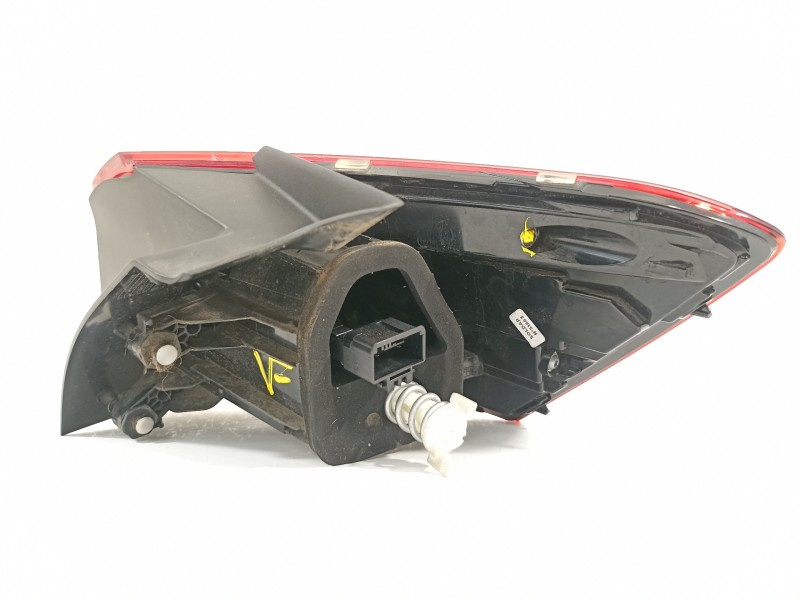 Recambio de piloto trasero izquierdo para volkswagen t-roc advance referencia OEM IAM 2GA945095  