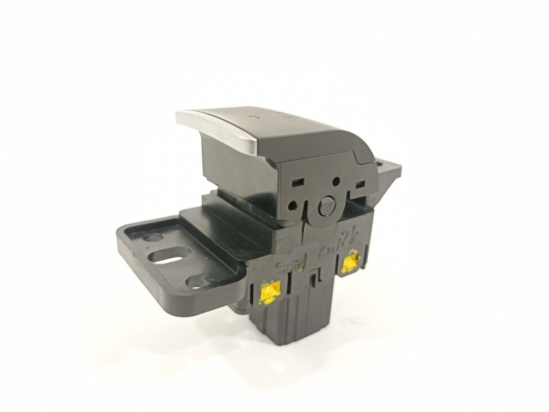 Recambio de palanca freno de mano para alfa romeo stelvio (630) quadrifoglio 4wd referencia OEM IAM 156118211  