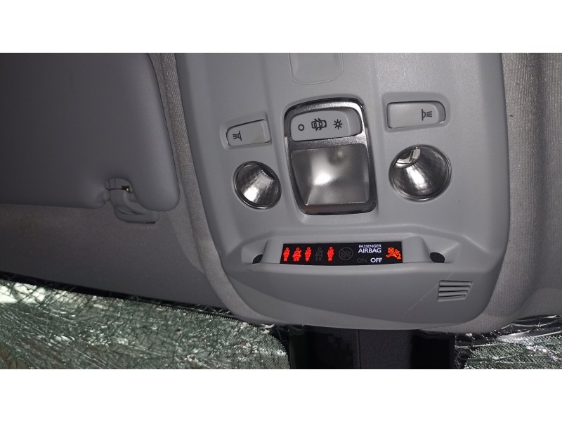 Recambio de luz interior para peugeot 208 (2020) n208 active referencia OEM IAM 96887290PR 9825205380 