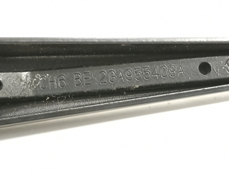 Recambio de brazo limpia delantero izquierdo para volkswagen t-roc advance referencia OEM IAM 2GA955409A 2GA955409A03C 