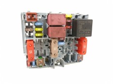 Recambio de caja reles / fusibles para alfa romeo stelvio (630) quadrifoglio 4wd referencia OEM IAM 51987784  