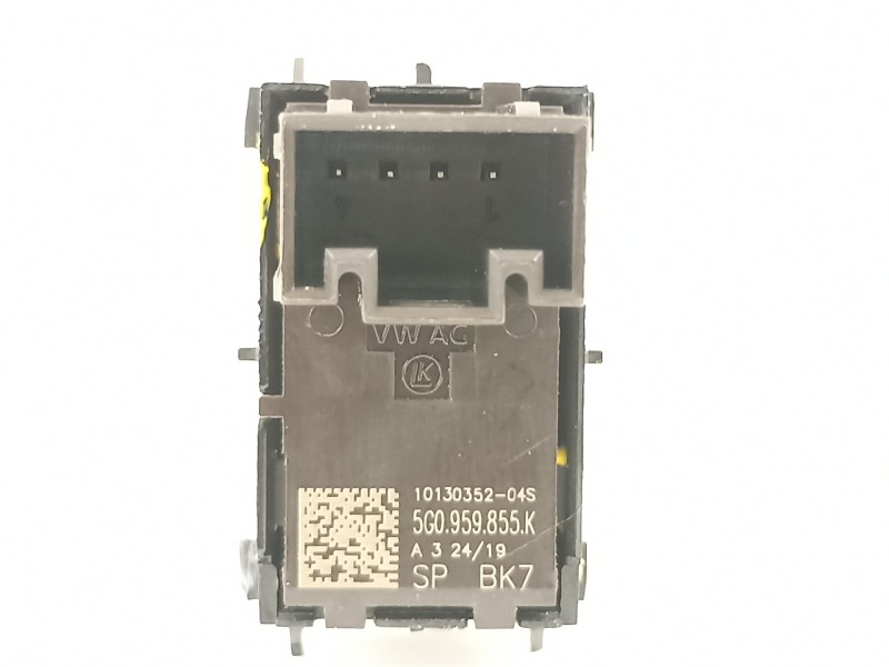 Recambio de mando elevalunas trasero izquierdo para volkswagen t-roc advance referencia OEM IAM 5G0959855K  