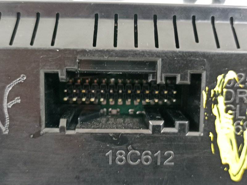 Recambio de mando climatizador para ford focus lim. titanium referencia OEM IAM F1ET18C612AK  