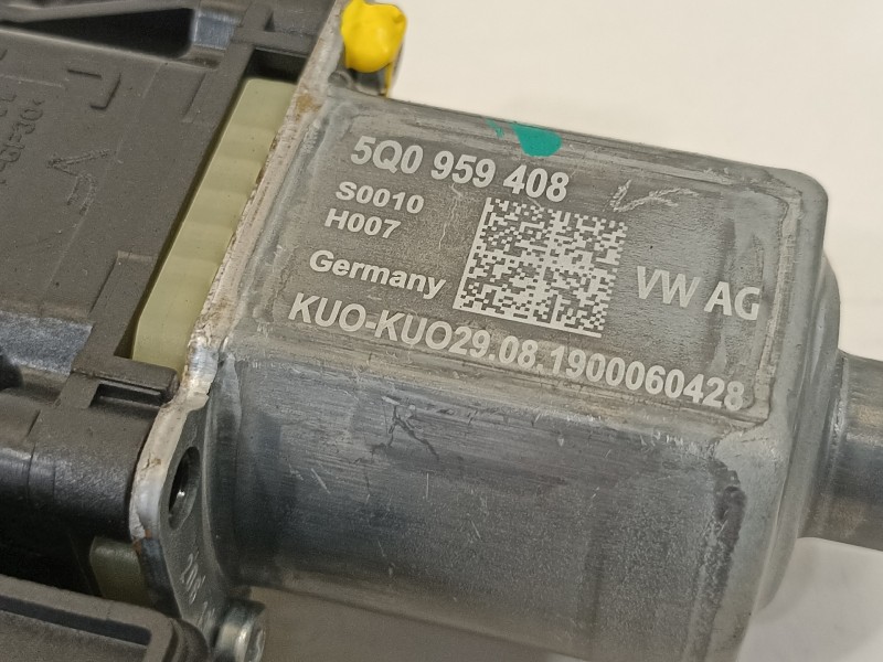 Recambio de elevalunas trasero derecho para volkswagen t-roc advance referencia OEM IAM 2GA839462G 5Q0959408 