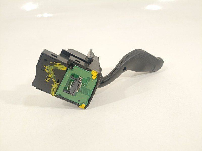 Recambio de mando intermitentes para ford focus lim. titanium referencia OEM IAM AV6T13335AE  