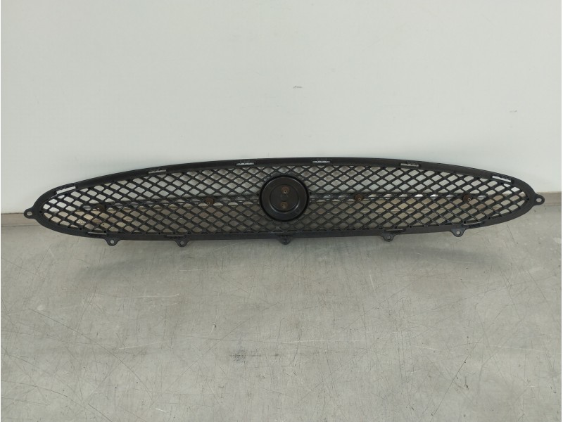 Recambio de rejilla delantera para jaguar xk coupé/convertible 4.2 v8 32v cat referencia OEM IAM 7W8317F791AB  