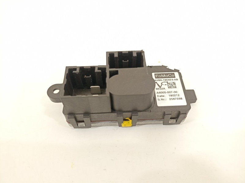 Recambio de resistencia calefaccion para ford focus lim. titanium referencia OEM IAM AV6N19E624AB  