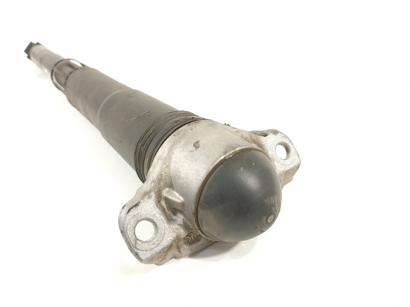 Recambio de amortiguador trasero derecho para volkswagen t-roc advance referencia OEM IAM 5Q0513049HR  