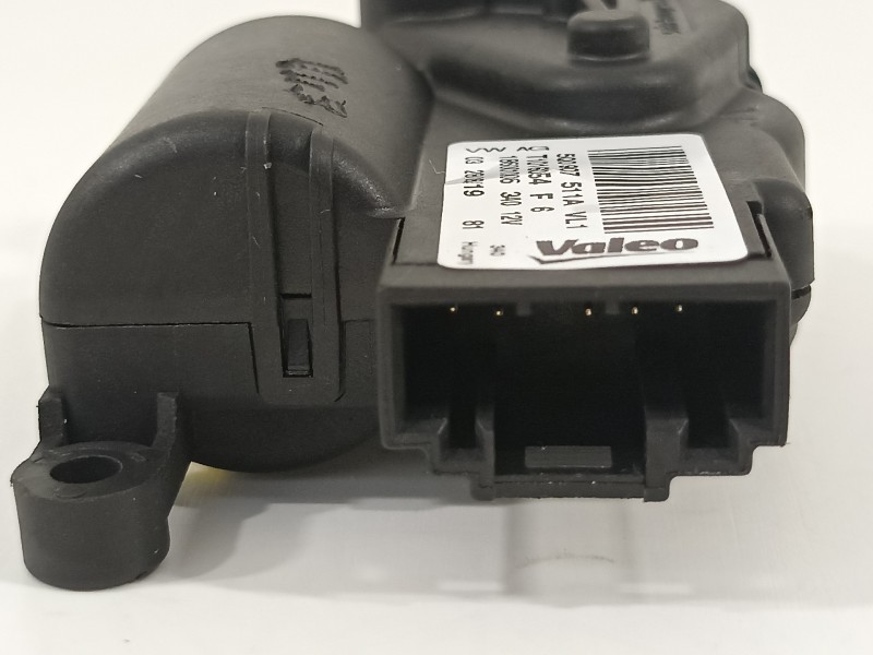 Recambio de motor apertura trampillas climatizador para volkswagen t-roc advance referencia OEM IAM 5Q0907511A  