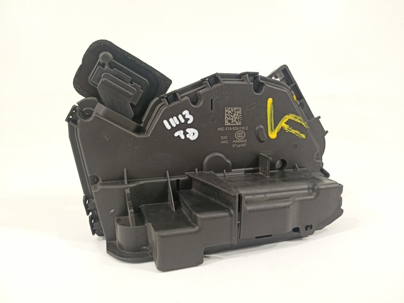 Recambio de cerradura puerta trasera derecha para volkswagen t-roc advance referencia OEM IAM 5TA839016E  