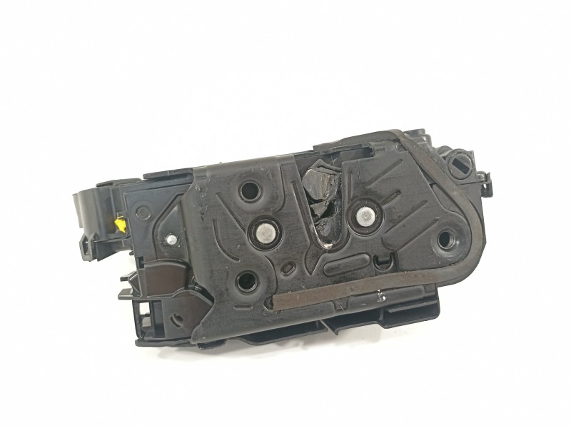 Recambio de cerradura puerta trasera derecha para volkswagen t-roc advance referencia OEM IAM 5TA839016E  