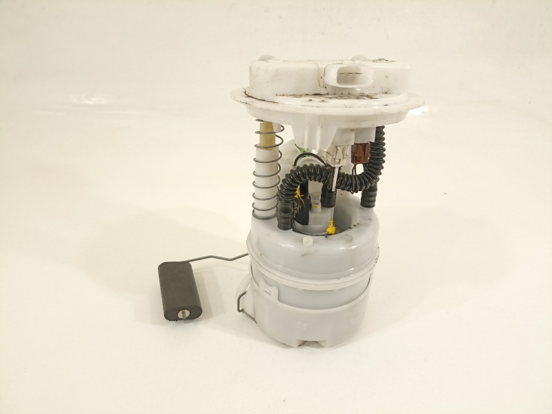 Recambio de bomba combustible para renault captur intens referencia OEM IAM 170114543R  