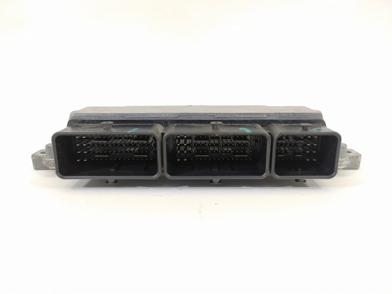 Recambio de centralita motor uce para renault captur intens referencia OEM IAM 237109221R 237105499R 