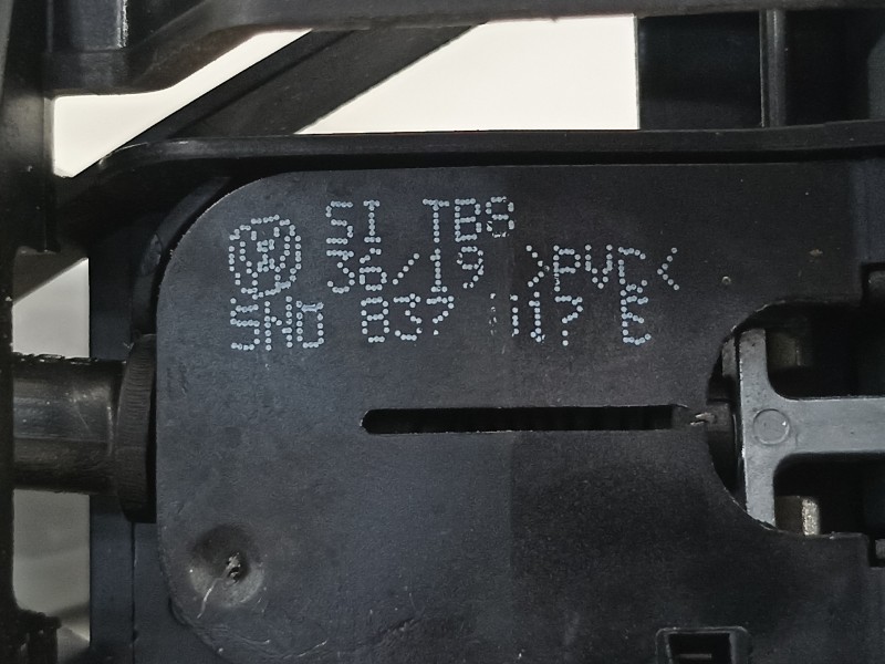 Recambio de maneta exterior delantera izquierda para volkswagen t-roc advance referencia OEM IAM 5N0837885H 5G0837205N 