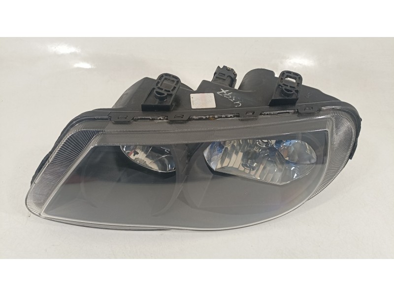 Recambio de faro izquierdo para mg mg zr 160 referencia OEM IAM   