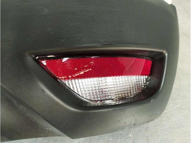 Recambio de paragolpes trasero para renault captur intens referencia OEM IAM 850B27697R  