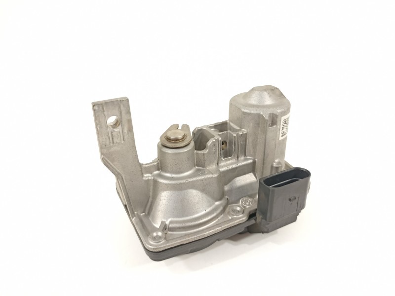 Recambio de caja mariposa para volkswagen t-roc advance referencia OEM IAM 5Q0253691K  