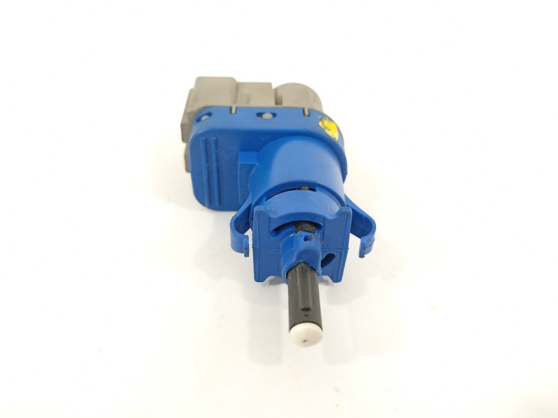 Recambio de interruptor para ford focus lim. titanium referencia OEM IAM 8T4T96854AA  