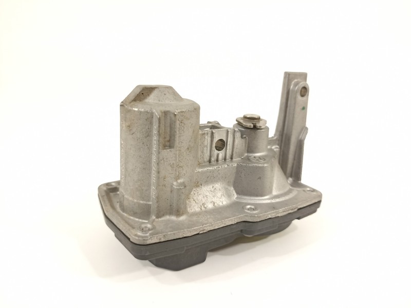 Recambio de caja mariposa para volkswagen t-roc advance referencia OEM IAM 5Q0253691K  