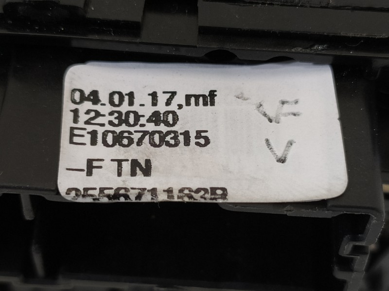 Recambio de mando limpia para renault captur intens referencia OEM IAM 255671163R E10670315 