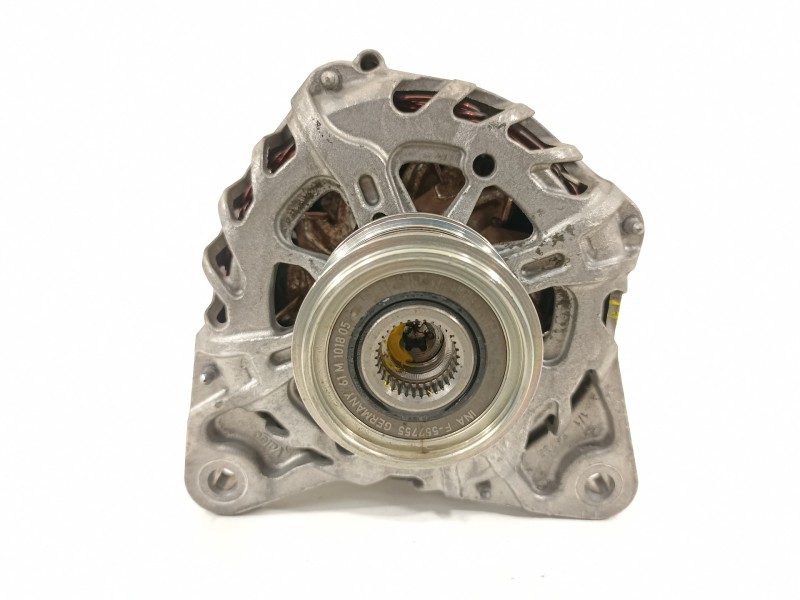 Recambio de alternador para renault captur adventure referencia OEM IAM 231008918R TG12S275 2714146A
