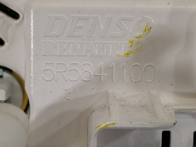 Recambio de mando calefaccion / aire acondicionado para renault captur intens referencia OEM IAM 272704701R 5R5841100 