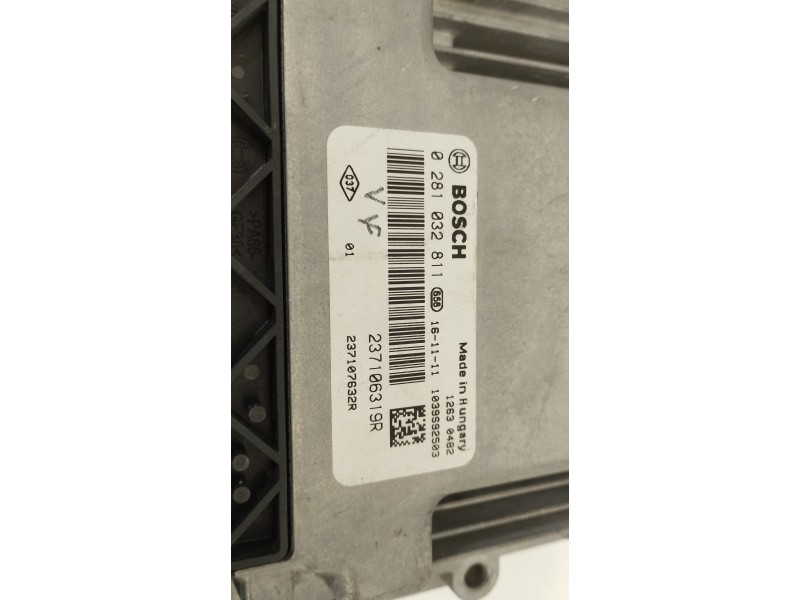 Recambio de centralita motor uce para renault captur adventure referencia OEM IAM 237106319R 0281032811 