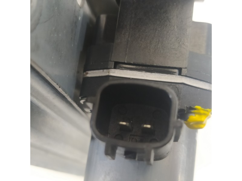 Recambio de elevalunas trasero derecho para renault captur intens referencia OEM IAM 128001471B  