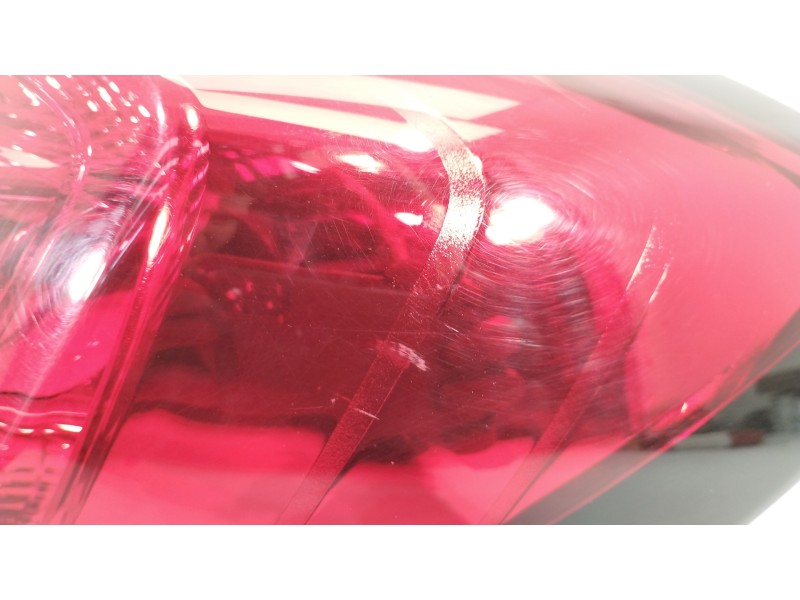 Recambio de piloto trasero derecho para renault captur adventure referencia OEM IAM 265509762R  