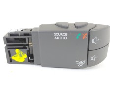 Recambio de mando multifuncion para renault captur intens referencia OEM IAM 255522448R   2