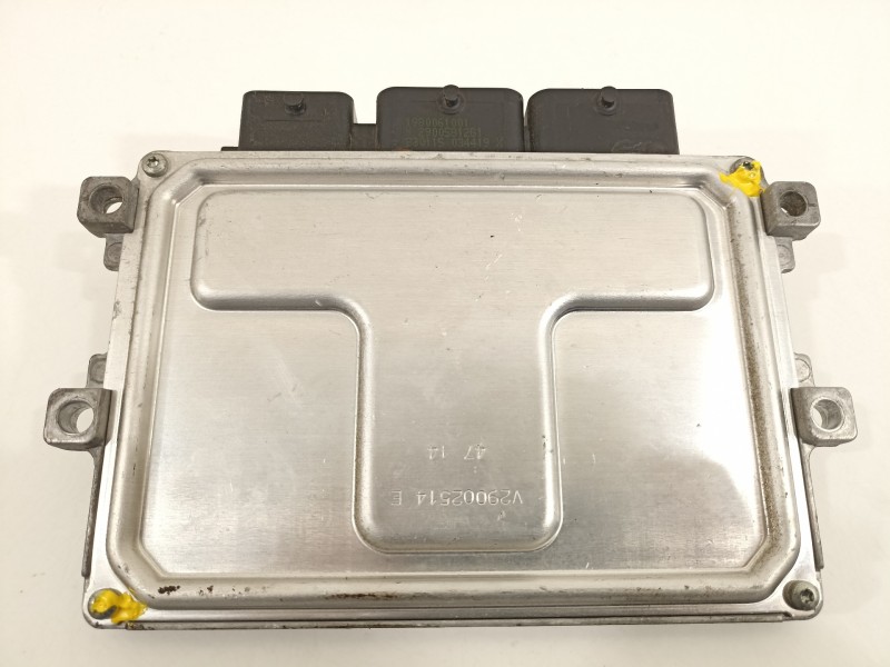 Recambio de centralita motor uce para citroën c3 attraction referencia OEM IAM 9811545080  