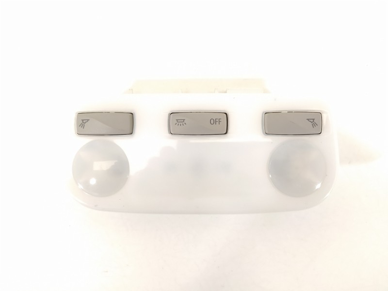 Recambio de luz interior para renault captur intens referencia OEM IAM 264300008R  