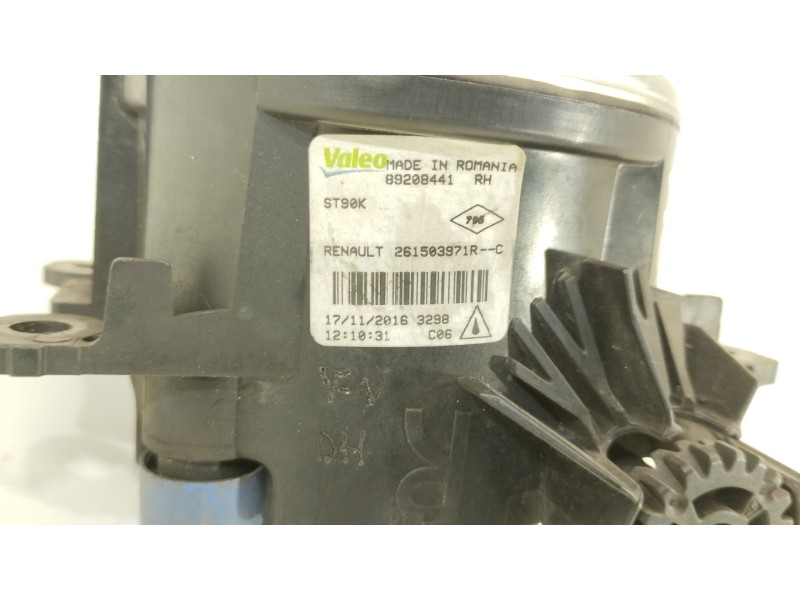Recambio de faro antiniebla derecho para renault captur adventure referencia OEM IAM 261503971R 89208441 