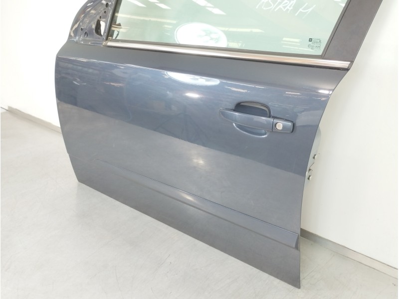Recambio de puerta delantera izquierda para opel astra h ber. cosmo referencia OEM IAM   