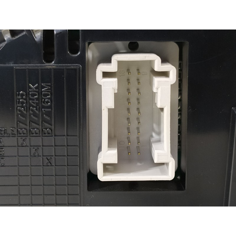 Recambio de cuadro instrumentos para citroën c4 lim. 1.6 blue-hdi fap referencia OEM IAM 9801531880 A2C82218300 