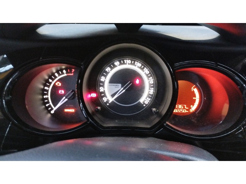 Recambio de cuadro instrumentos para citroën c3 attraction referencia OEM IAM 98041179XT  