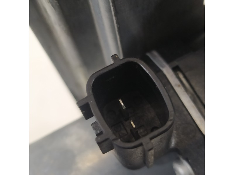 Recambio de elevalunas trasero derecho para renault captur adventure referencia OEM IAM 128001471B 19031060004 