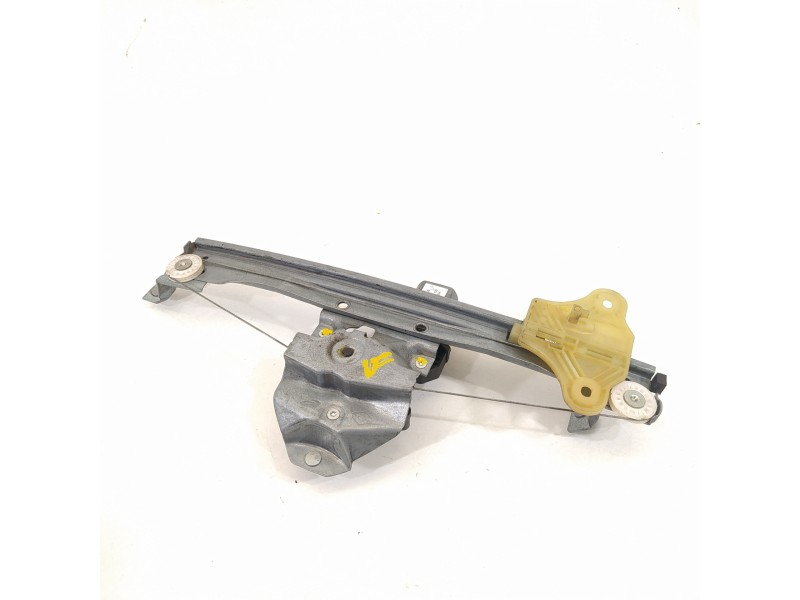 Recambio de elevalunas trasero derecho para renault captur adventure referencia OEM IAM 128001471B 19031060004 