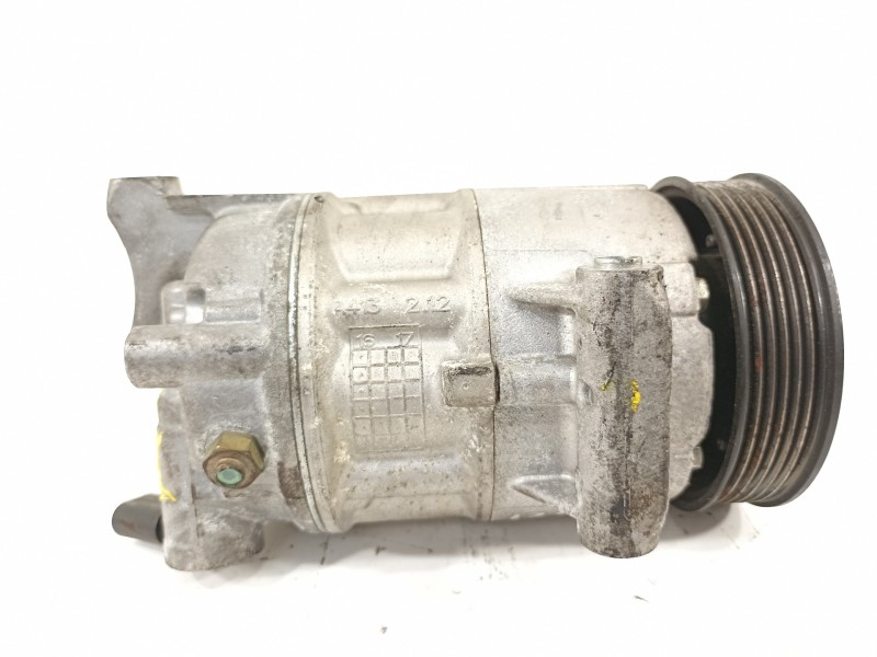 Recambio de compresor aire acondicionado para volkswagen caddy furgón/kombi furgón bluemotion referencia OEM IAM 5Q0816803B  
