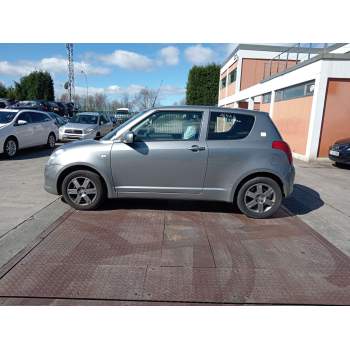 SUZUKI SWIFT III (MZ, EZ) de desguace